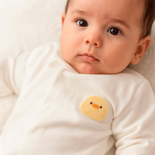 Pijama Mágica 🧲 Pollito